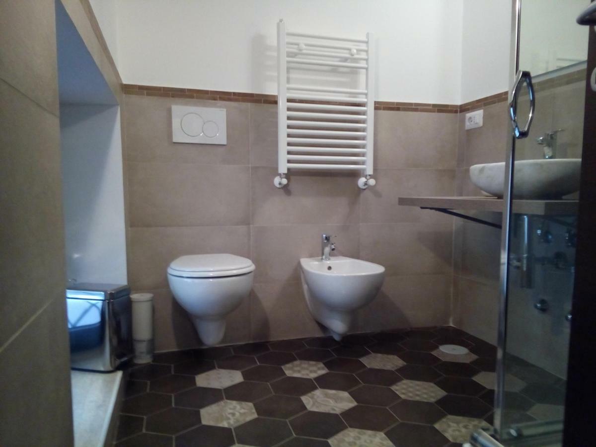 Glicini 2* Roma